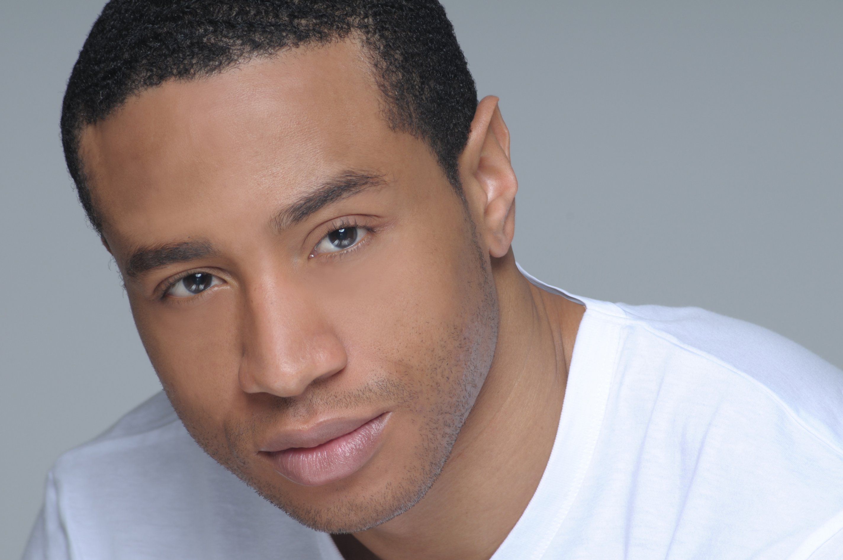 Фото - Kalon Jackson: 2848x1892 / 424 Кб