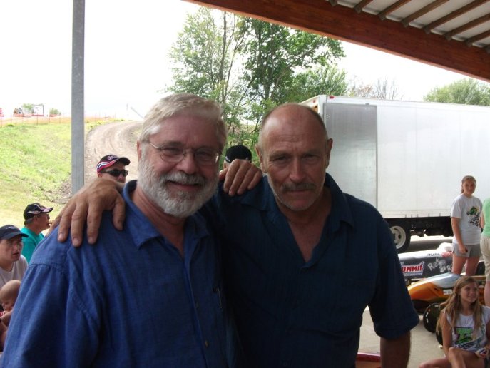 Фото - Логан Фрай: 687x516 / 64 Кб