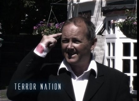 Фото - Johnny Lynch: 442x323 / 27 Кб