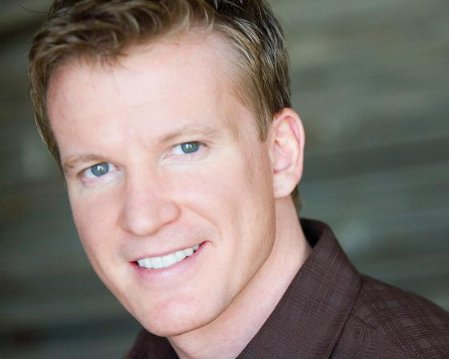 Фото - Грэхэм Кларк: 449x359 / 23 Кб