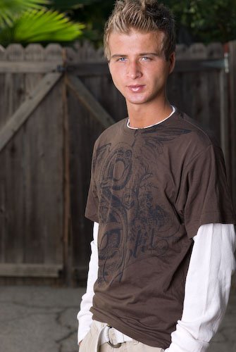 Фото - Tommy Kijas: 335x500 / 30 Кб