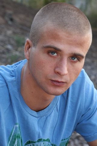 Фото - Tommy Kijas: 321x480 / 27 Кб