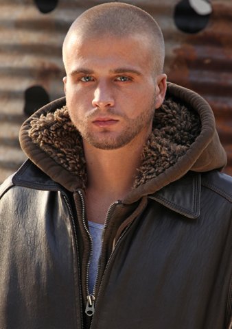 Фото - Tommy Kijas: 338x480 / 32 Кб