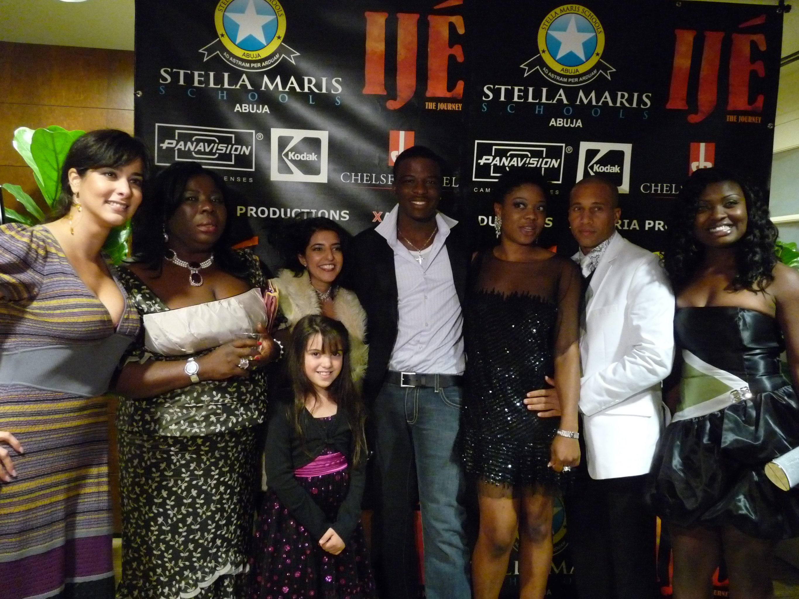 Фото - Danielle Soibelman: 2731x2048 / 822 Кб