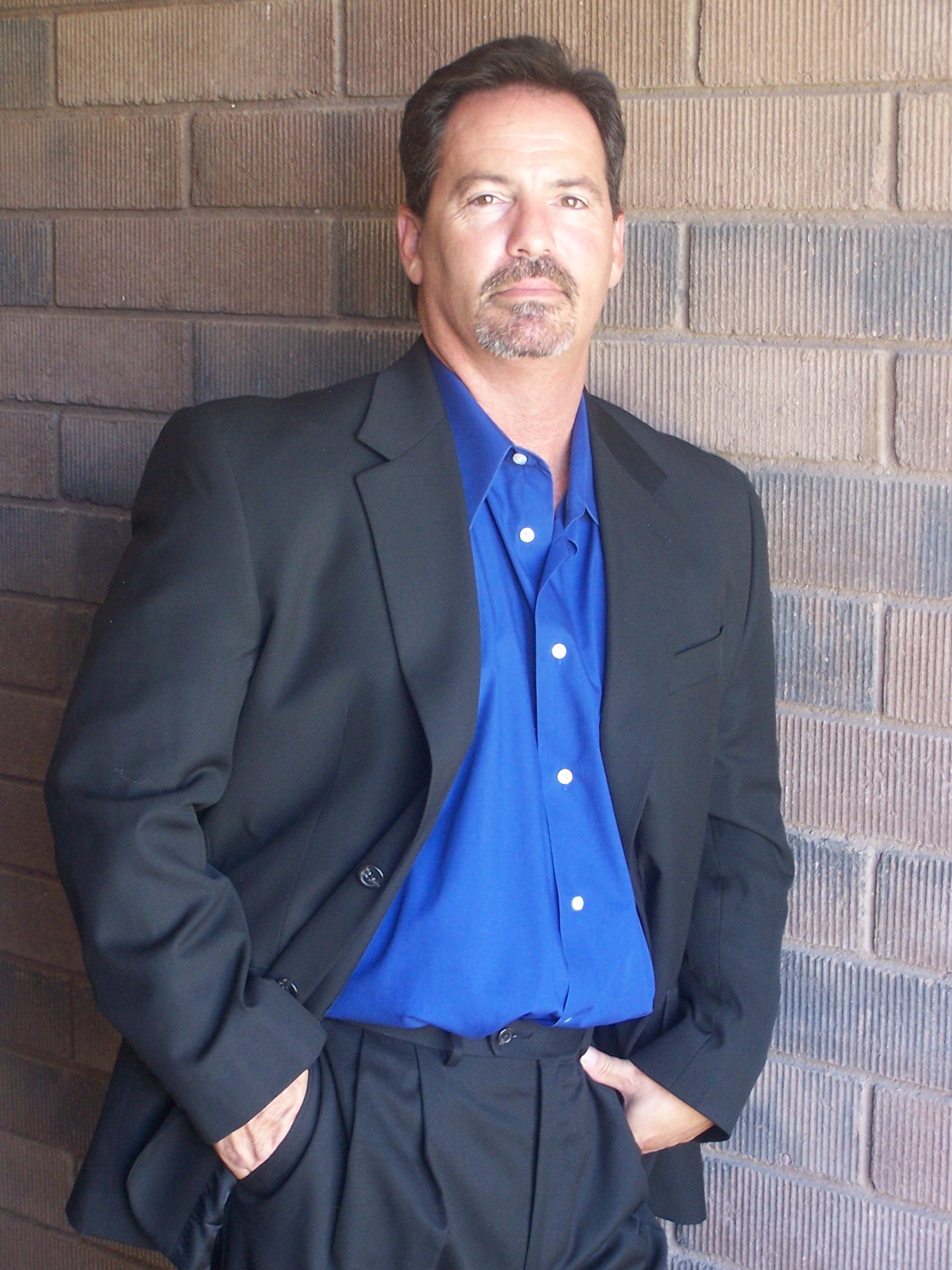 Фото - Pat Giglio: 1536x2048 / 493 Кб