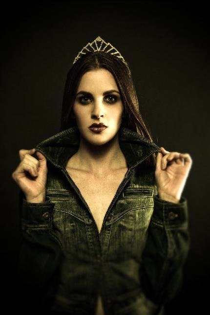 Фото - Jean Louise O'Sullivan: 430x644 / 34 Кб