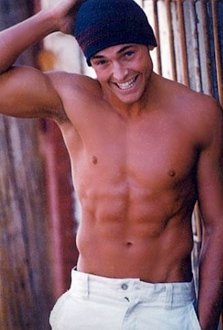 Фото - Zachary Chitwood: 223x330 / 17 Кб