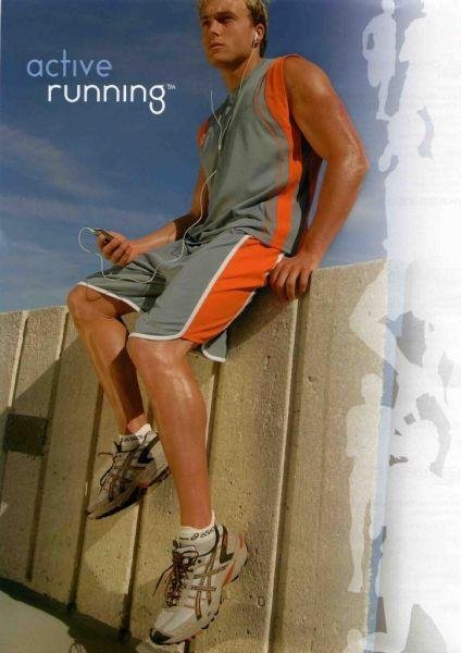 Фото - Zachary Chitwood: 424x600 / 49 Кб