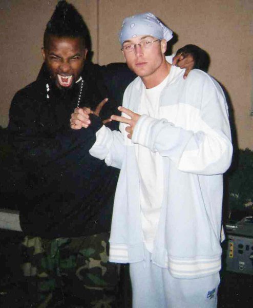 Фото - Zachary Chitwood: 494x600 / 43 Кб