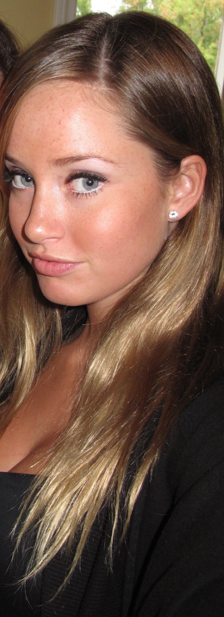 Фото - Мерритт Паттерсон: 744x2048 / 317 Кб