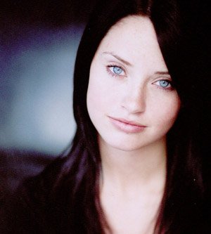 Фото - Мерритт Паттерсон: 300x333 / 16 Кб