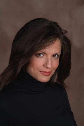 Фото - Marisa Zakaria: 356x532 / 15 Кб