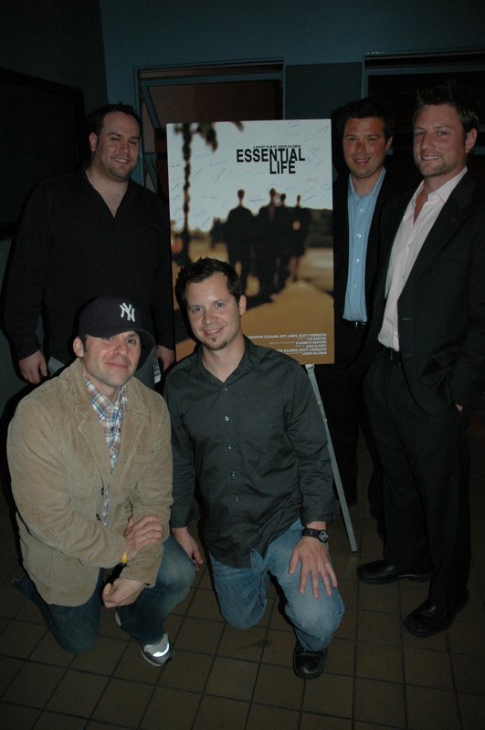 Фото - Scott Forrester: 531x800 / 63 Кб