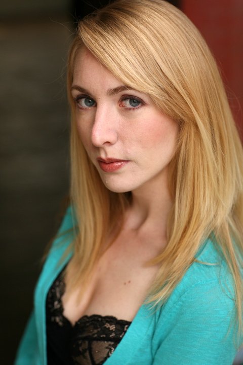 Фото - Кэролайн Болтон: 480x720 / 51 Кб