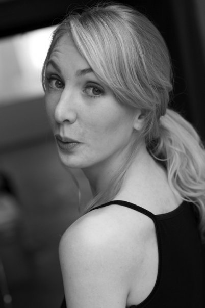 Фото - Кэролайн Болтон: 402x604 / 28 Кб