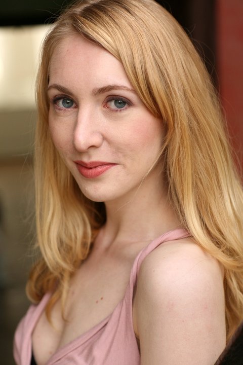 Фото - Кэролайн Болтон: 480x720 / 54 Кб