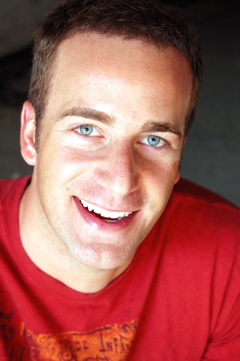 Фото - Kyle Adahl: 800x1203 / 110 Кб