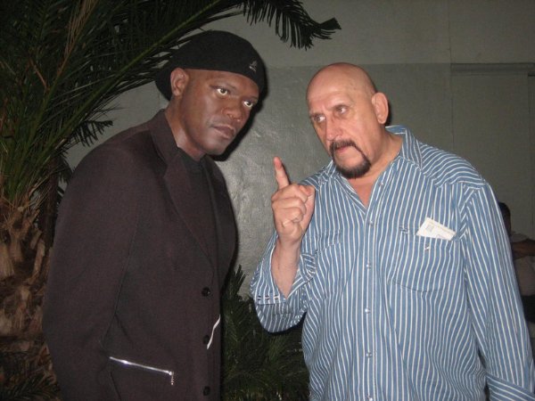 Фото - James Pusztay: 600x450 / 56 Кб