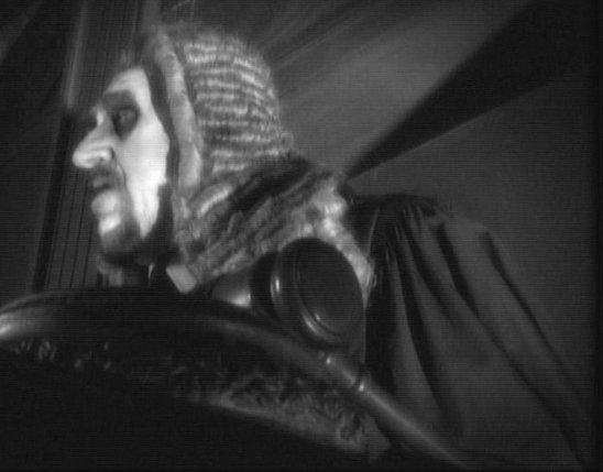 Фото - James Pusztay: 548x429 / 31 Кб