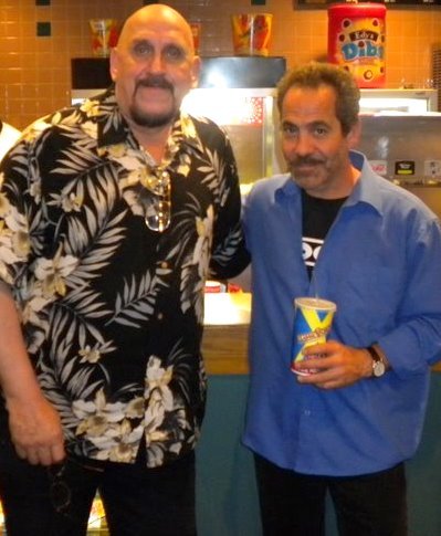 Фото - James Pusztay: 399x485 / 44 Кб