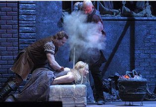 Фото - James Pusztay: 315x216 / 24 Кб