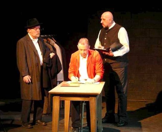 Фото - James Pusztay: 520x424 / 37 Кб