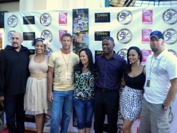 Фото - James Pusztay: 600x450 / 64 Кб