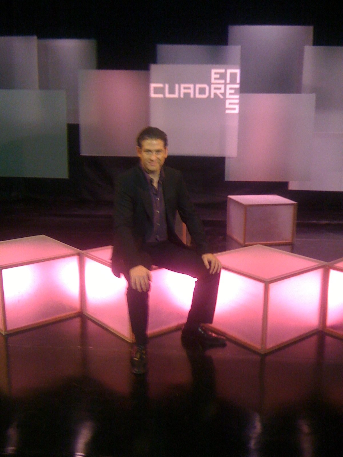 Фото - Alejandro Cuétara: 1200x1600 / 233 Кб