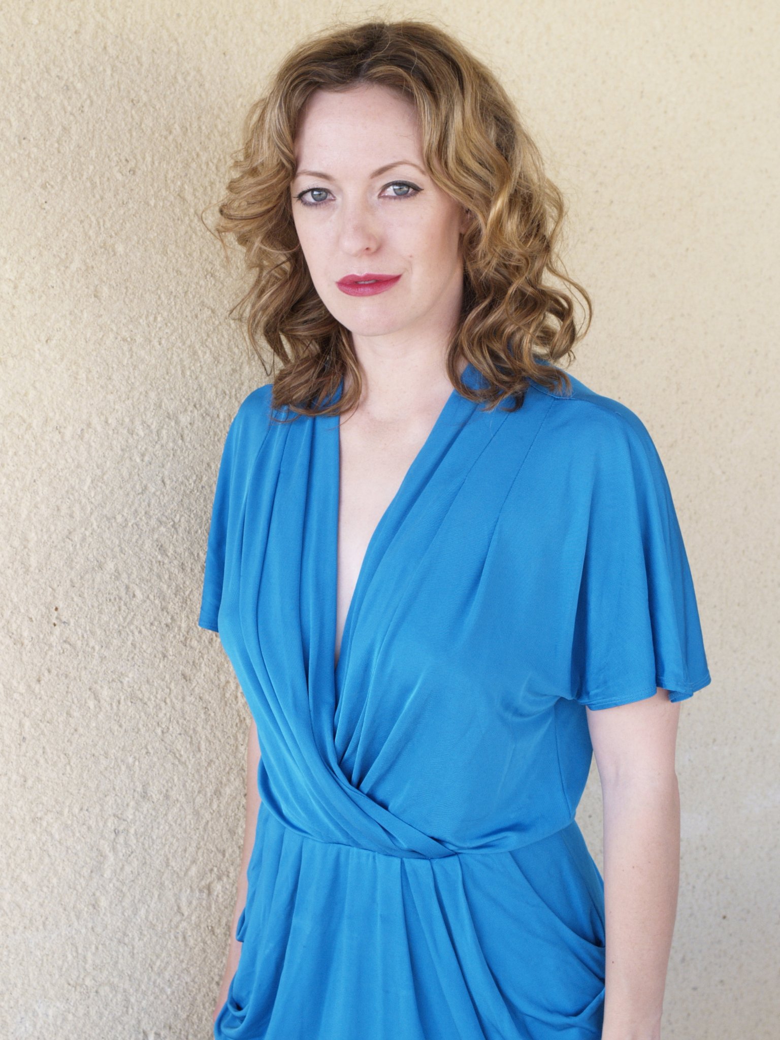 Фото - Amy Mathieson: 1536x2048 / 434 Кб