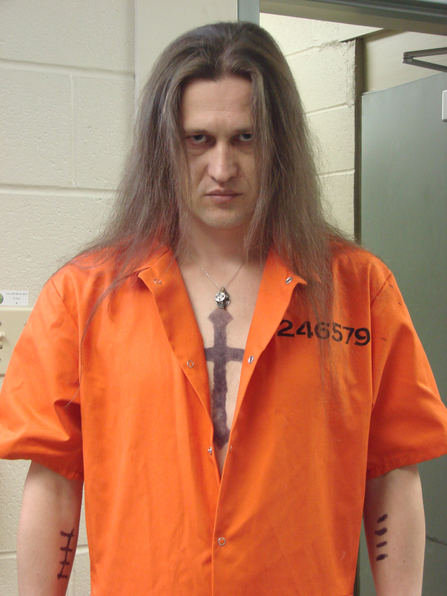 Фото - Aleh Neliubin: 1536x2048 / 371 Кб