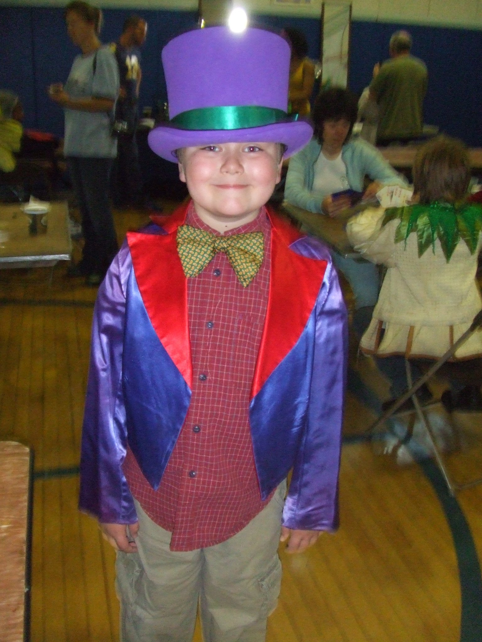 Фото - Конор Кэрролл: 1536x2048 / 522 Кб