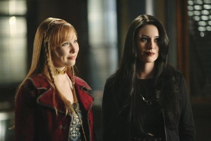 Фото - Молли С. Куинн: 427x285 / 20 Кб