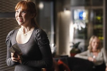 Фото - Молли С. Куинн: 423x280 / 21 Кб