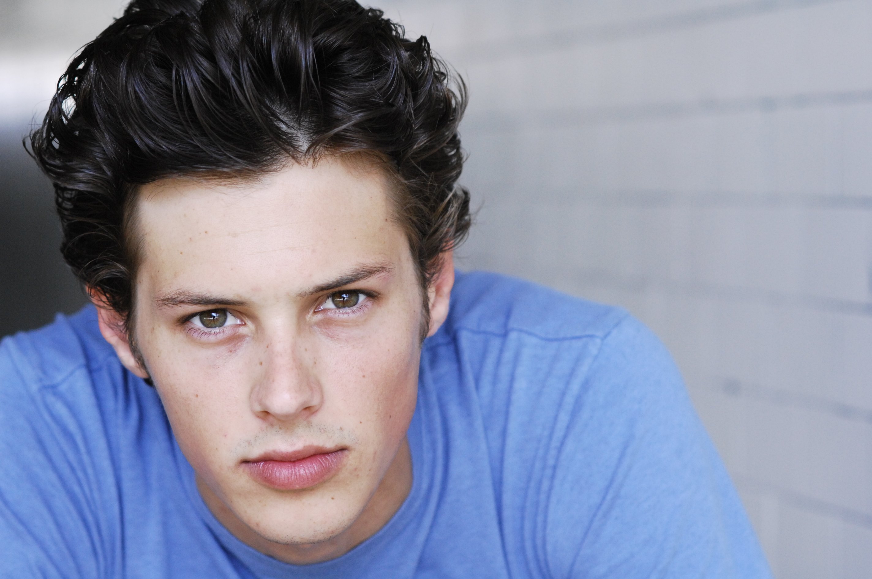 Фото - Кайл Лезерберри: 2848x1892 / 508 Кб