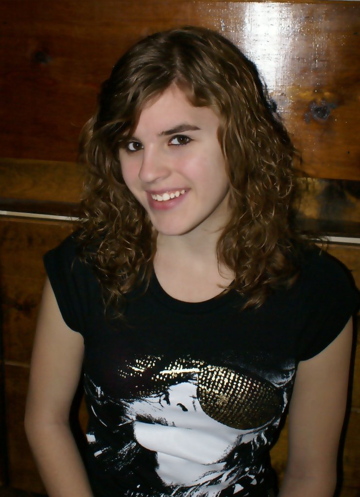 Фото - Robyn D. Stroud: 741x1024 / 108 Кб