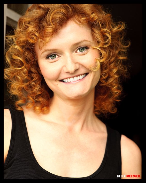 Фото - Келли Мецгер: 565x706 / 73 Кб