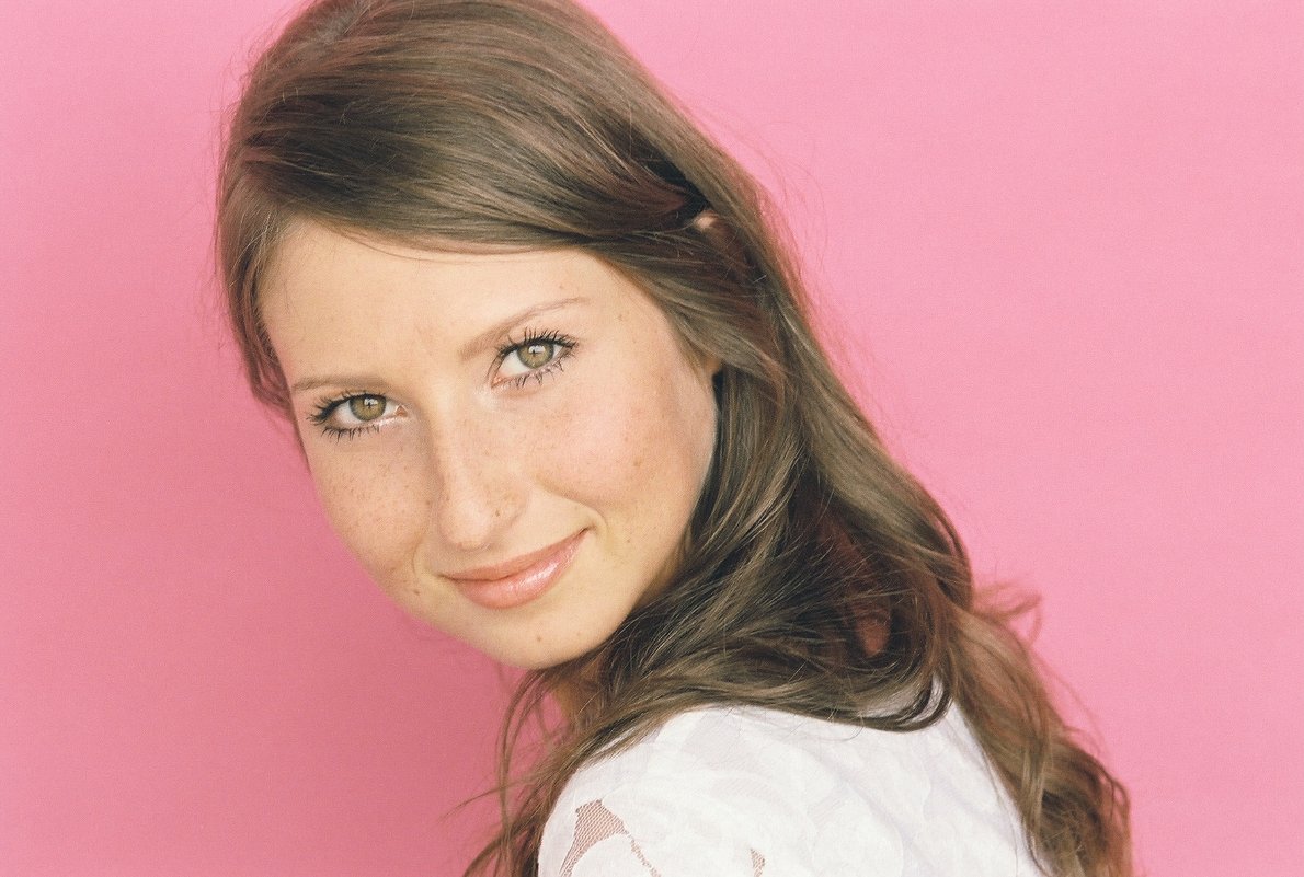 Фото - Kayla Laws: 1190x801 / 148 Кб