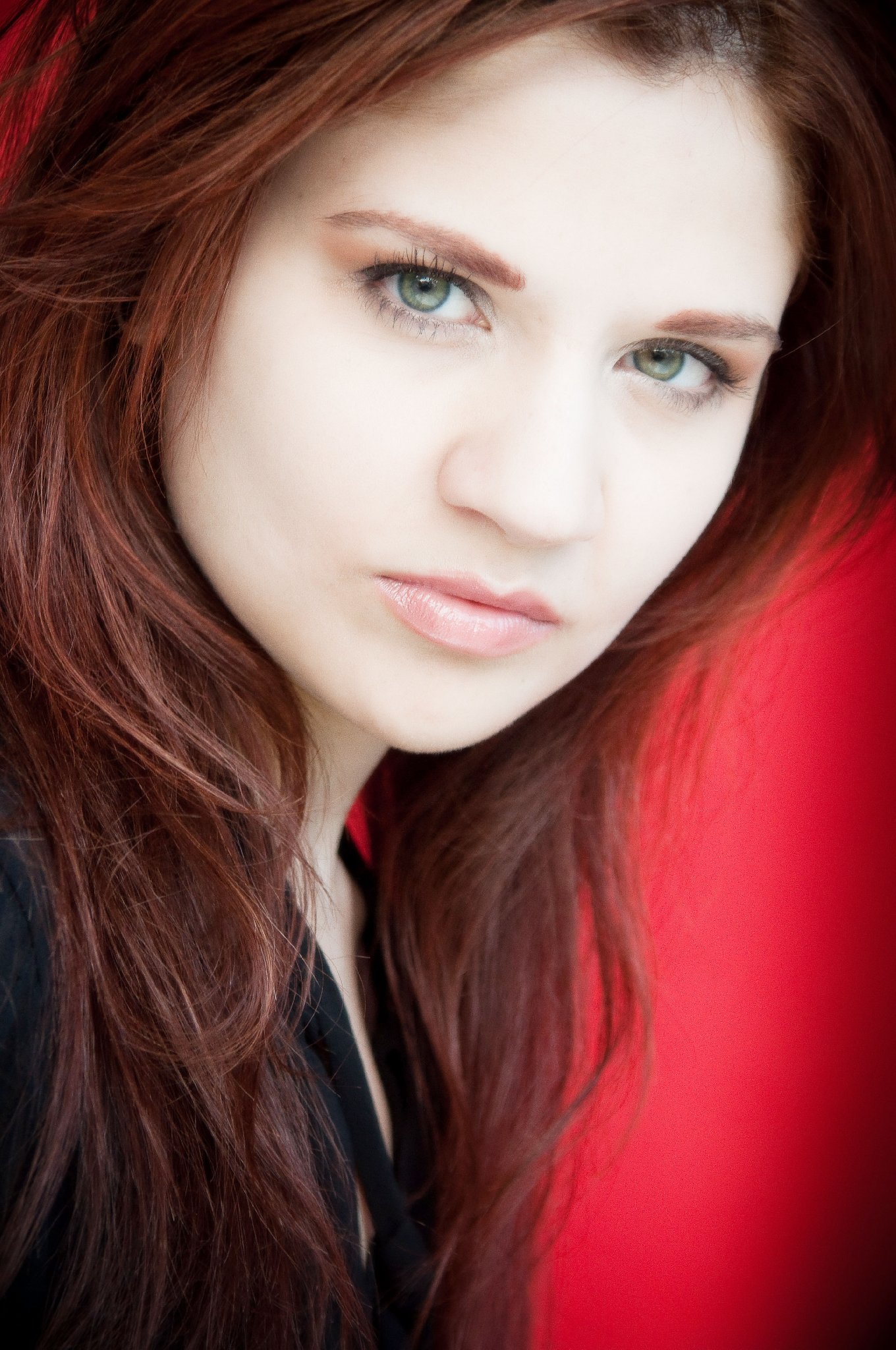 Фото - Jennifer Blair: 1360x2048 / 477 Кб