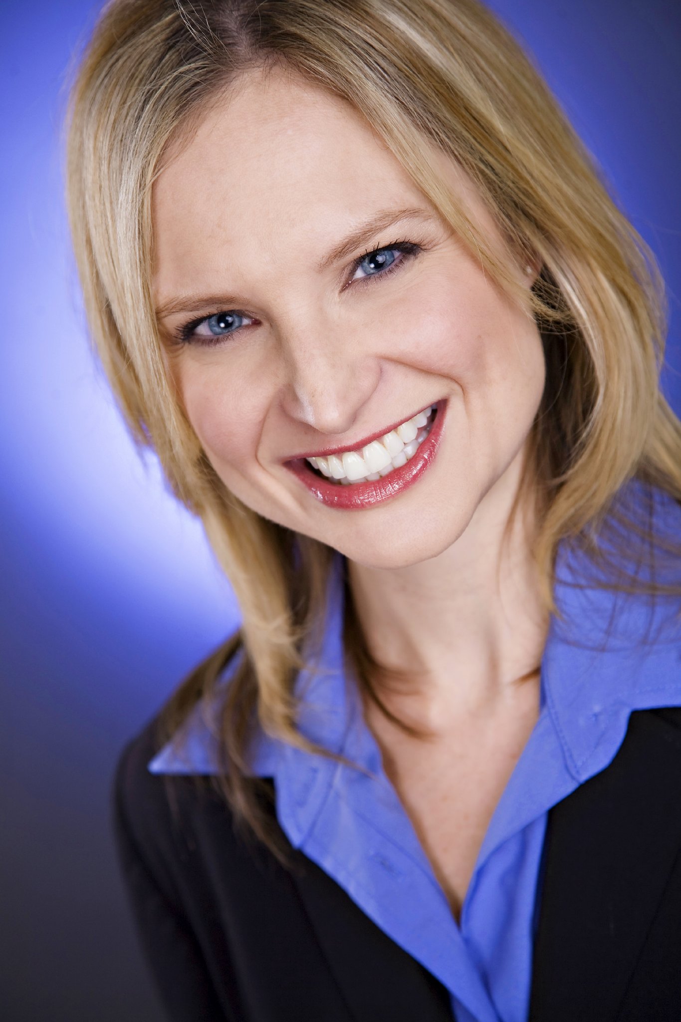 Фото - Paula Tracey Wilson: 1365x2048 / 295 Кб