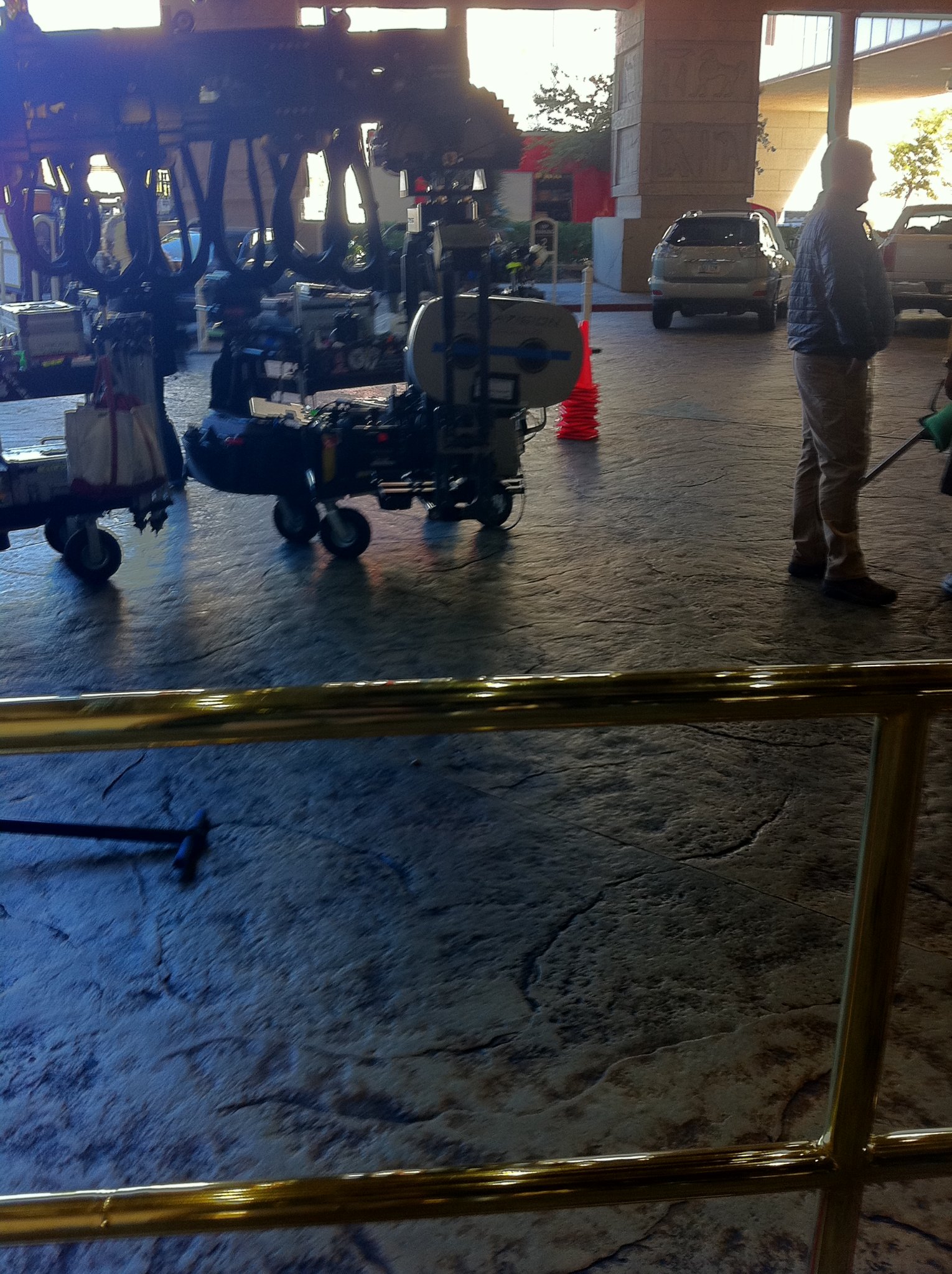 Фото - Brian Irvin: 1530x2048 / 589 Кб