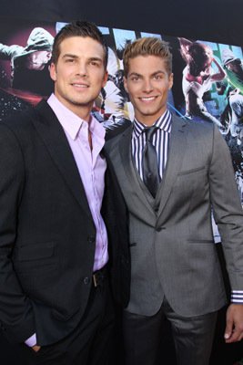 Фото - Рик Маламбри: 267x400 / 24 Кб