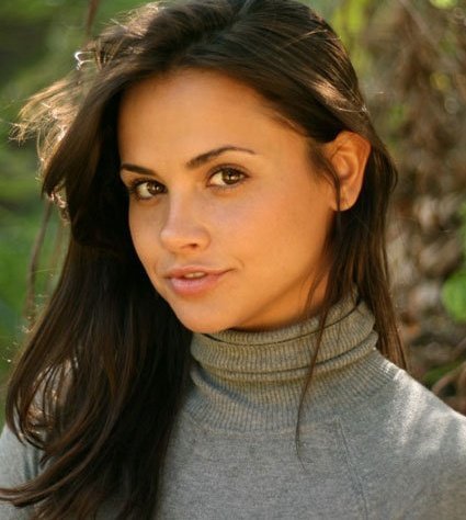 Фото - Tricia Trotter: 425x474 / 39 Кб