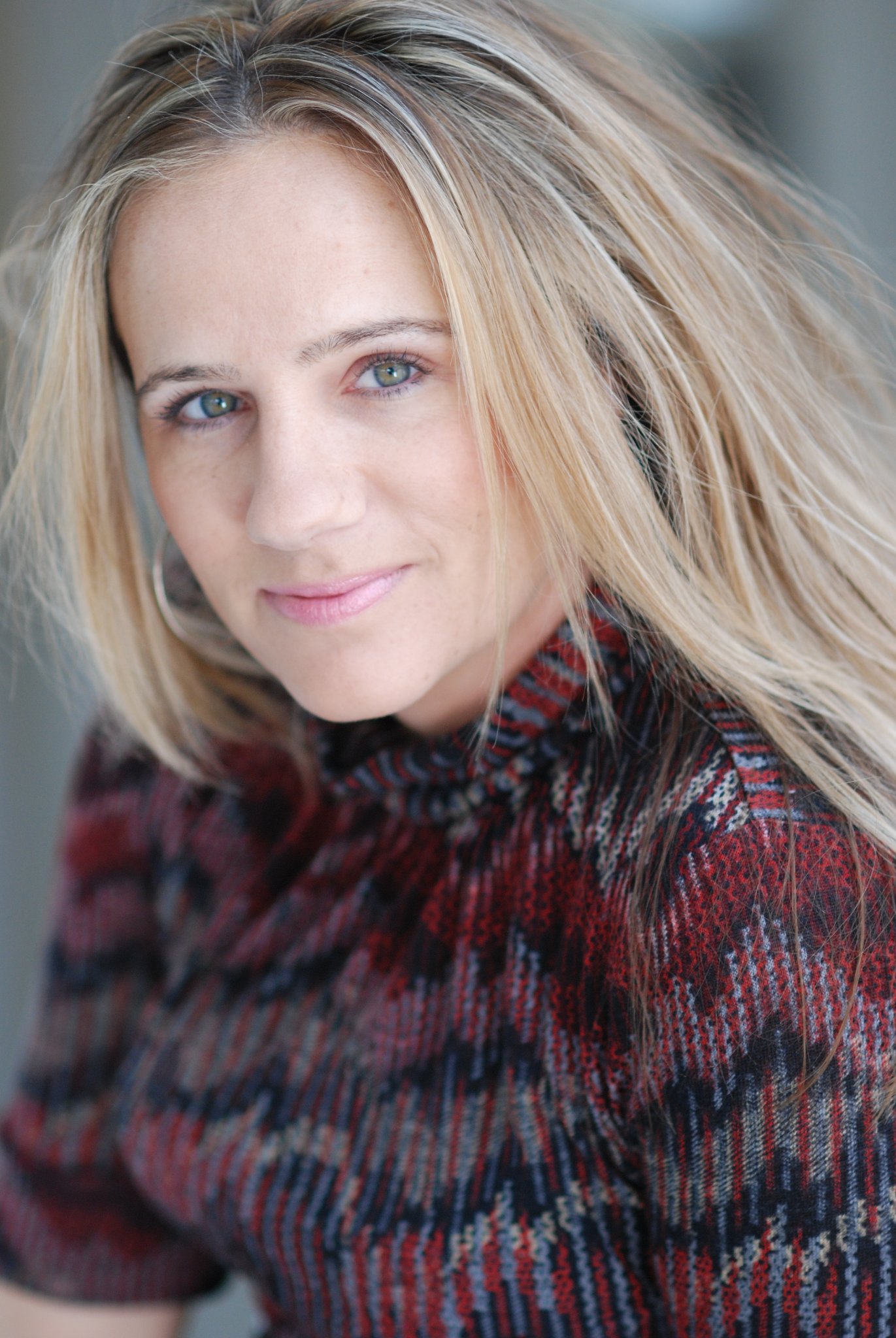 Фото - Jenifer Cononico: 1371x2048 / 398 Кб