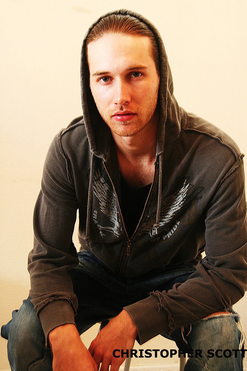 Фото - Кристофер Скотт: 800x1200 / 232 Кб