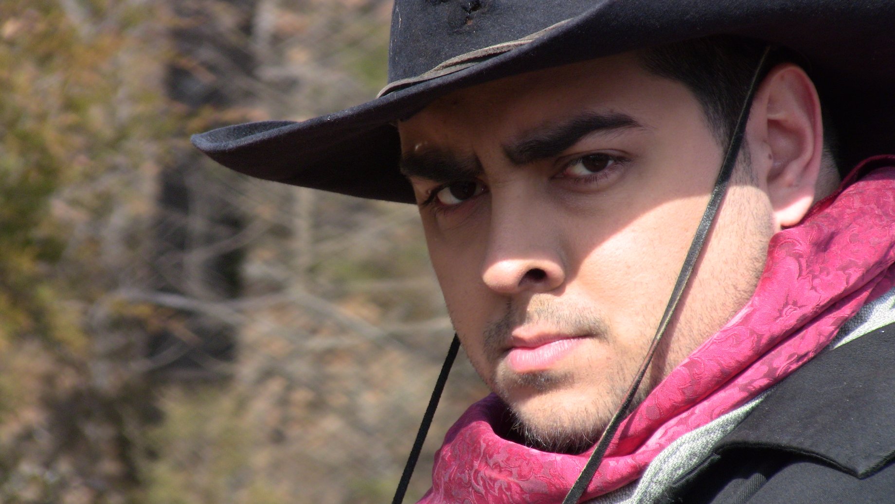 Фото - Филип Борхи: 1840x1037 / 263 Кб