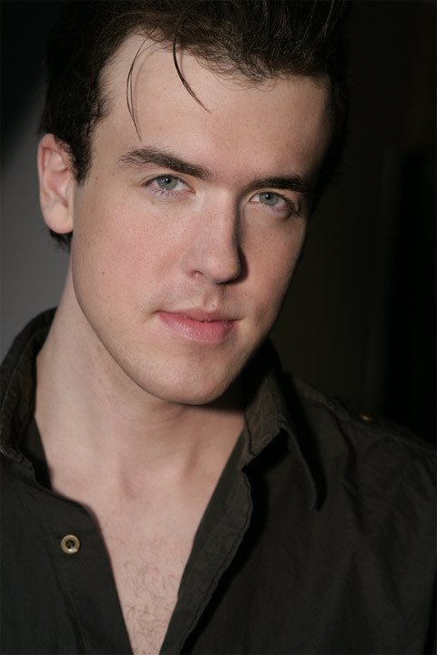 Фото - Daniel Bateman: 480x720 / 43 Кб