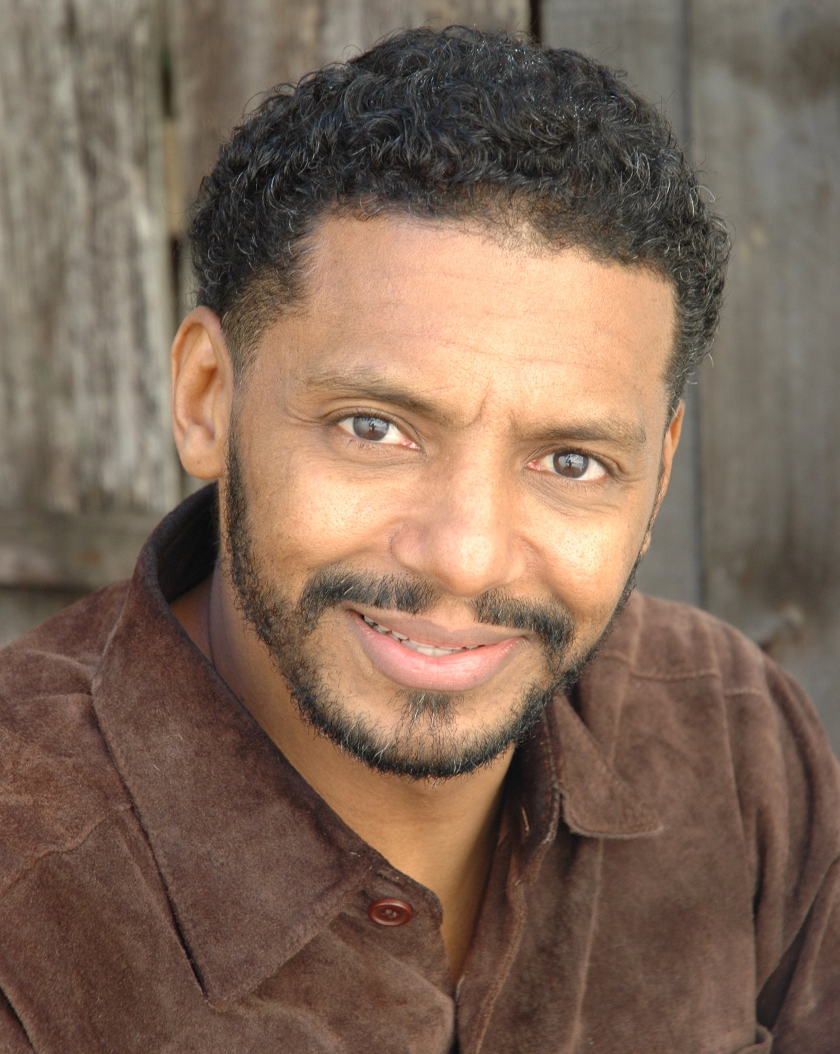 Фото - Tim Bellow: 1632x2048 / 441 Кб