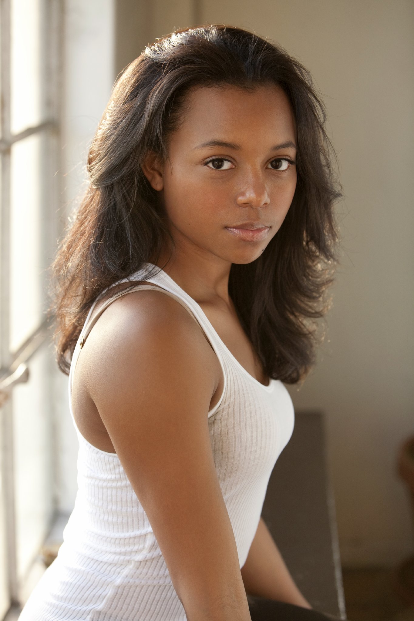 Фото - Лорен Пеннингтон: 1365x2048 / 318 Кб