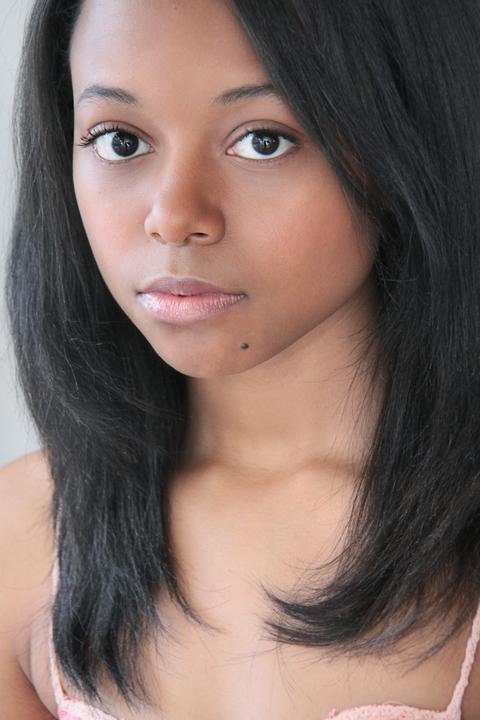 Фото - Лорен Пеннингтон: 480x720 / 54 Кб