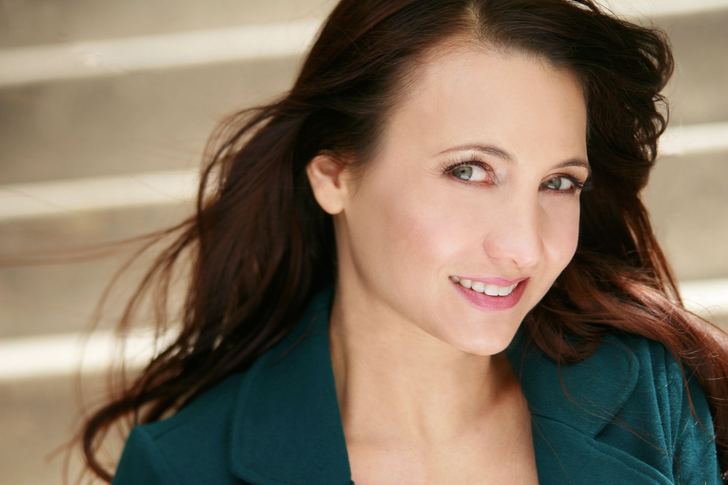 Фото - Kim Donovan: 2336x1557 / 296 Кб